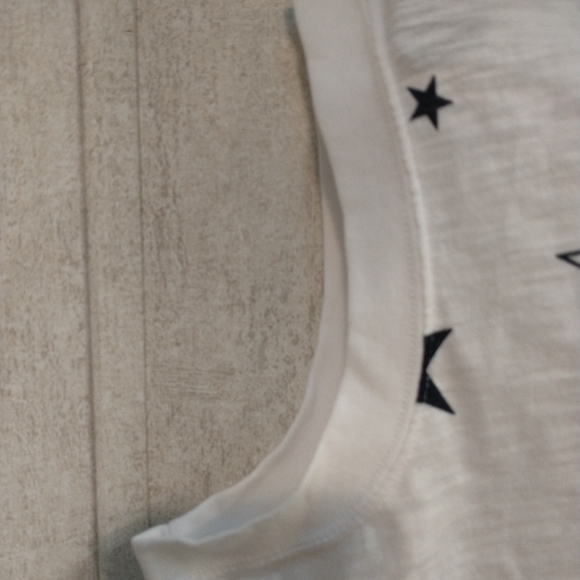 *SOLD* Calvin Klein Jeans Crop Top - Picture 9 of 11